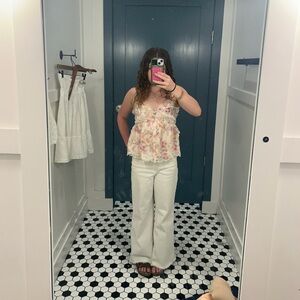 Meet your Posher, Lila